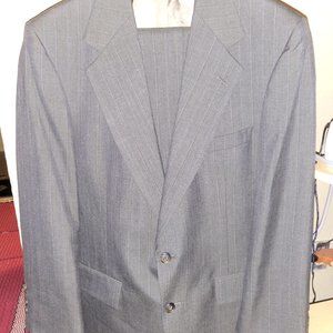 Lacrosse  Grey Tailored Men's 2-PC Professional Suit